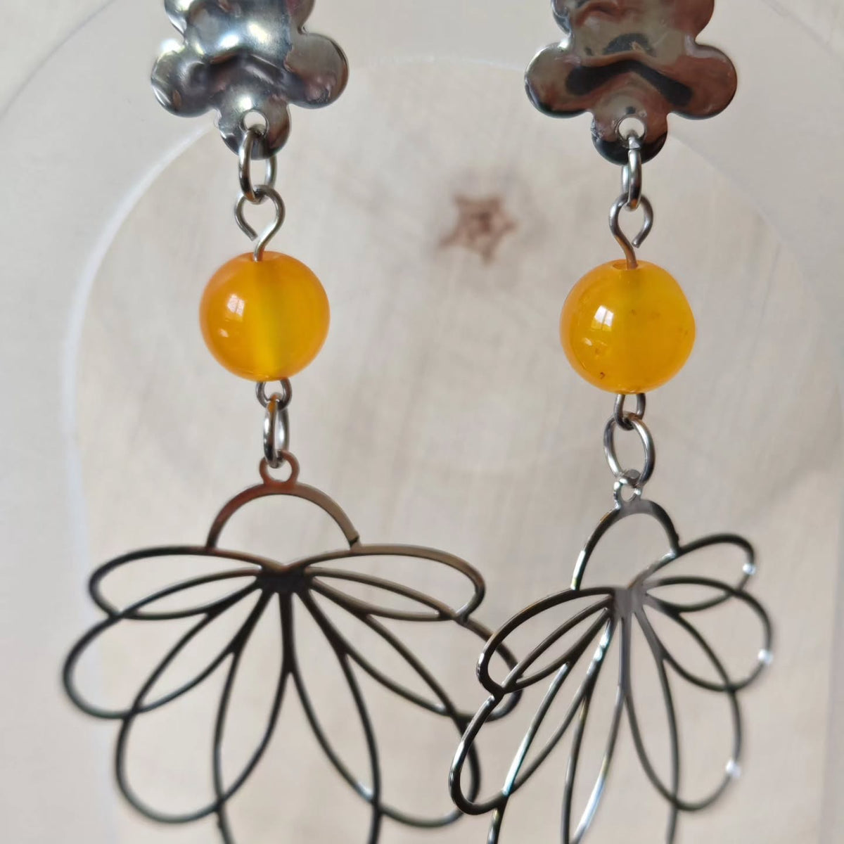 Grande fleur ajourée — Agate orange