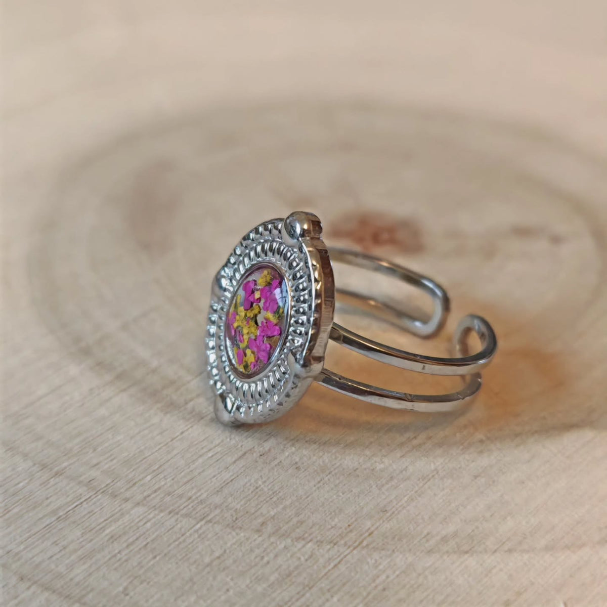 Bague à la fleur mauve