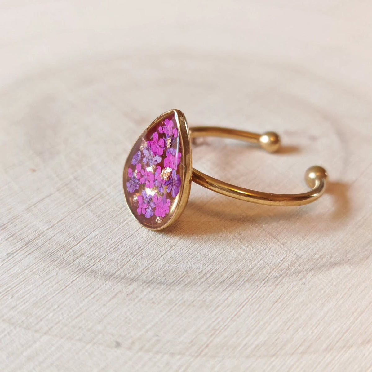 Bague goutte fuchsia