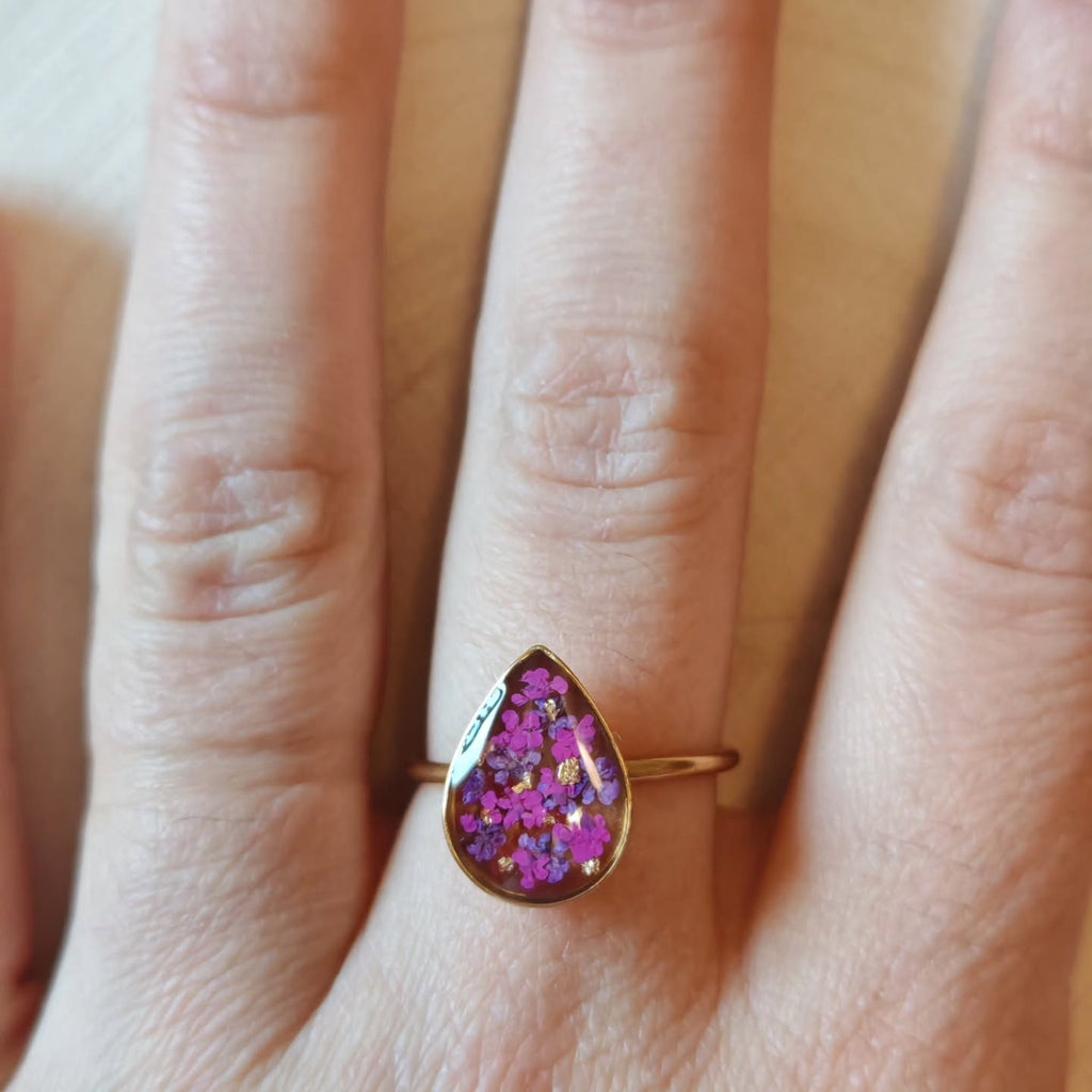 Bague goutte fuchsia