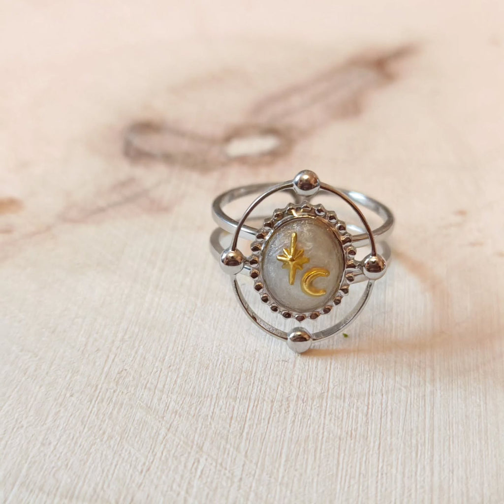 Bague au croissant de lune