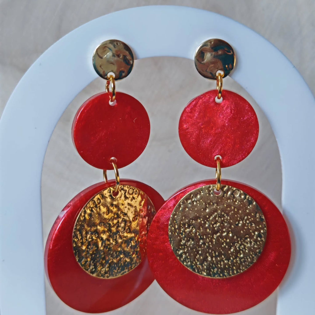 Disques rouges et grain doré