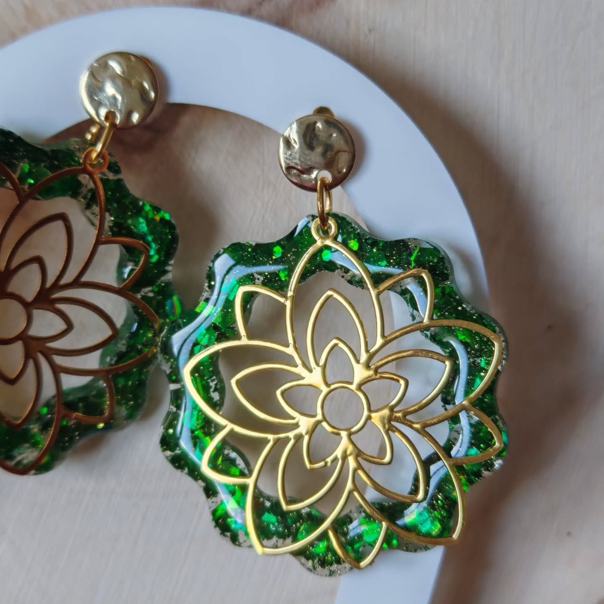 Mandalas émaillés vert et blanc