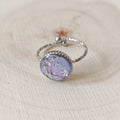 Bague dôme violet pailleté