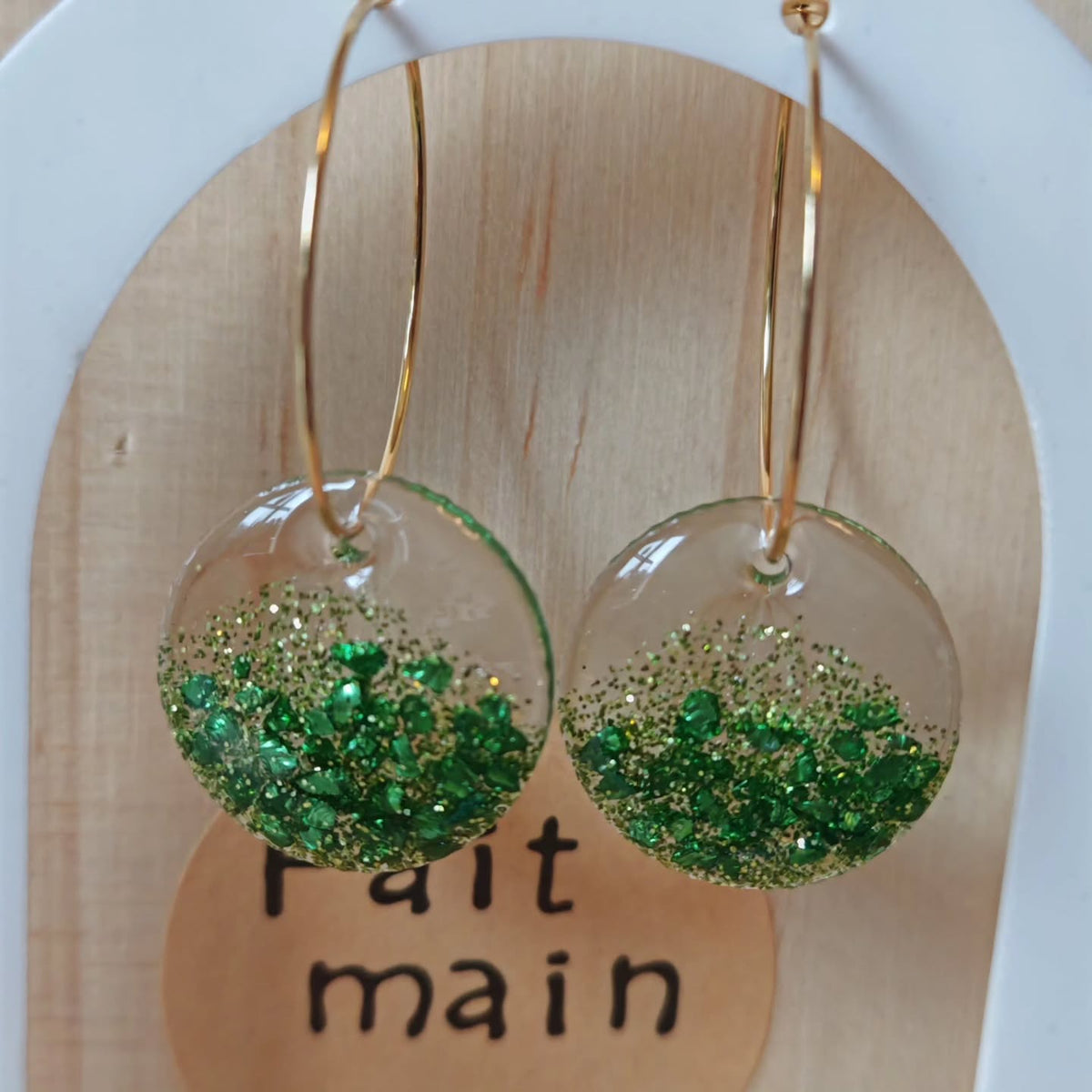 Créoles et gouttes vert pailleté