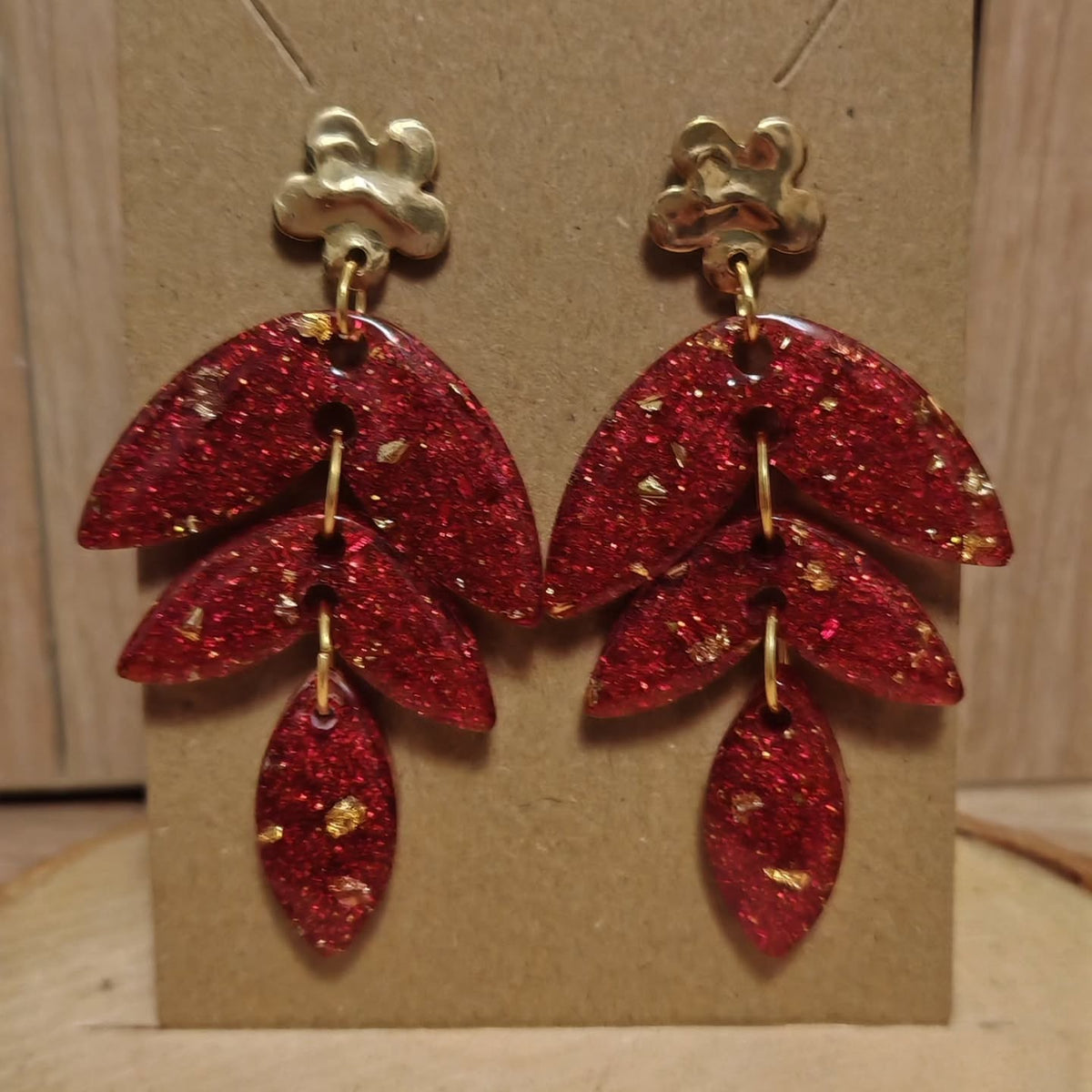 Feuillages rouge pailleté
